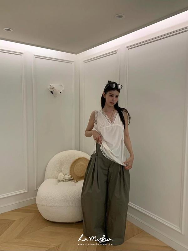 顯瘦寬版抓摺長褲